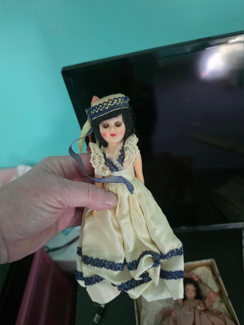 Vintage Hollywood Doll And Box ? 1940?
